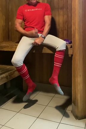 Another Hot and Horny Edging Session From Dilfjockdad87 in the Sauna