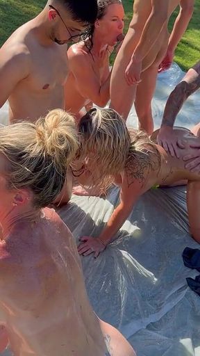 Dhwt Slippin' Slidin Orgy