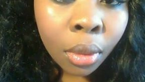 Curly kinky black hottie sucked dildo in front of her webcam