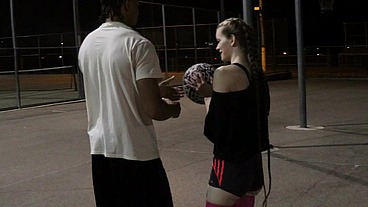 Basketball Player Gives BBC To Horny Nympho