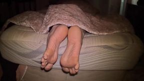 Jerk Your Cock to My Nonbinary Soles While I Try to Rest