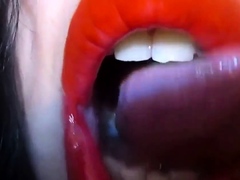 Red Lipstick Weakness