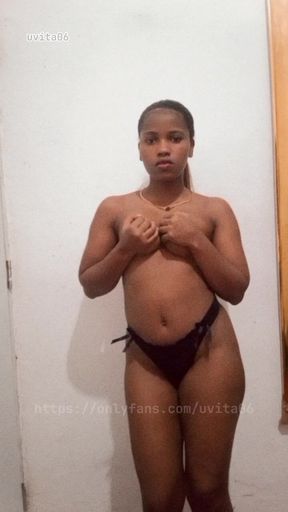 I Love to Rock My Huge Ass and Dance Sexy for You