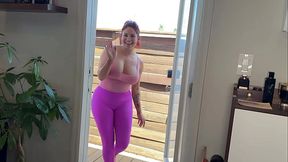 Yoga Teacher Abby Rose Comes Over for a Private Session and Lucas Frost Leaves Her with a Deep Creampie