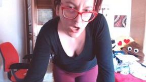Tasty farts while I clean the room 720HD