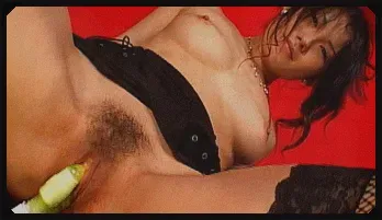 Yui Komine plays with her juicy pink slit Top choice