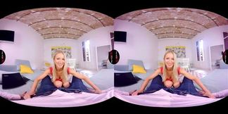 VirtualRealPorn com My intern