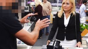 ”Sexy Cougar Ravaged At The PawnShop - XXX Pawn”