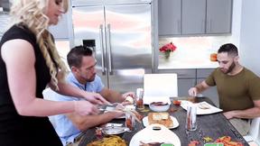 ”FAMILY STROKES STEPMOM tested by two Sexy dicks that fill her juicy snatch”