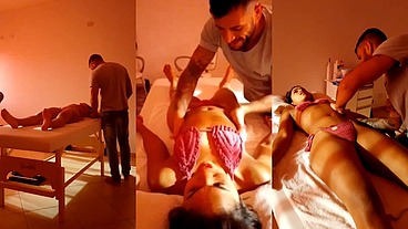 Gaby Oliveira Recebendo Massagem Tantrica