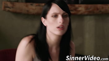 Stepsister ends up getting fucked after arguing too much