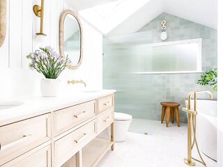 [F4M] Now I Must Hold Your Dick! [watersports]mentions of[peeing][latrine][dick holding][wang]