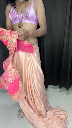 Indian hot sexy remove saree and show off sexy bra