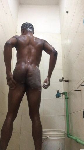 Bathing and Squirting
