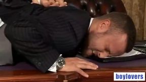 Bodyguard Fucking Officer Guy