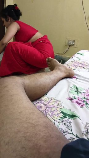 Stepson-in-law Leaves Stepmother-in-law After Giving Her Cash - Saas and Damad