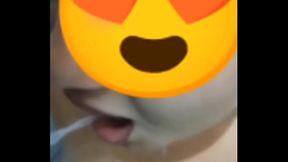 Macho trata a casada como um lixo e o corno ainda agradece