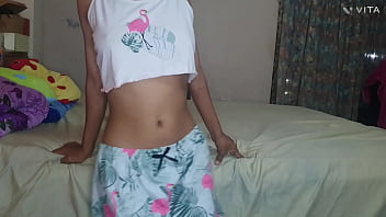 Me encanta cuando mi cu&ntilde_ado me da en cuatro y termina en mi culito