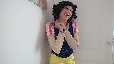 Chantal Channel as a great piggy Snowhite