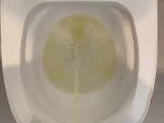 ふつうに放尿