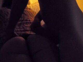 Came to my neighbour in the evening and finished on her wet booty, screw pants