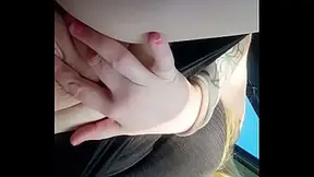 Maddimadz shows her pussy in public
