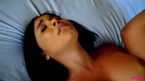 ArchAngelVids Aaliyah Hadid gets serviced poolside