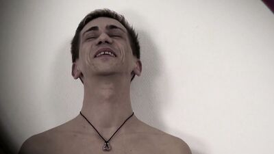 German MILF and teen threesome