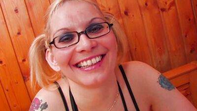 Stepdaughter with huge tits gets her mouth and ass stuffed with hard cock in hot threesome