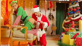 Mikael Nyoman In My Twinkie Elf! (christmas Special)