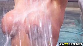 Justin Hunt drills his Drill Sergeants pussy