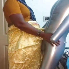 Lucky dolly plays with Indian bbw