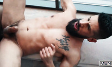 MEN Justin Jett Makes Marco Napoli Open His Mouth Wide