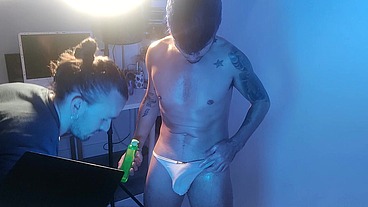 ARTISTIC EROTIC PHOTO SESSION ENDED IN BLOWJOBS, GOOD HANDJOBS AND A LOT OF AMAZING HOT CUM!!!