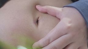 Blowing Air into My Bellybutton While Fingering It – Navel Tease with Airflow Device, Ticklish Sensations and Deep Finger Play