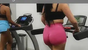 Carla and Juicy Julie Pawg Treadmill Sprints - BigButtBounceTwerk