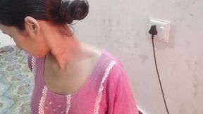 Chacha jaan ne meri jawani dekh kar jabar dasti pela