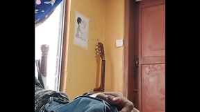 Guy just giving himself a good masturbation on his cock