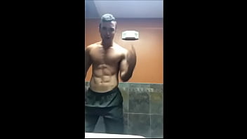 Muscle Hotboy dancing