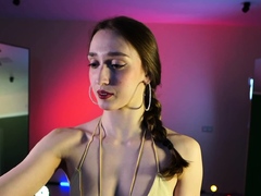 Romanian amateur webcam teen masturbate