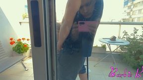 sexo en el balcon a la vista de los vecinos