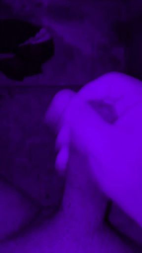 A Quick Cumshot in the Bathroom