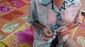 Wife samjh kar sister in law ko paise dekar jabar dasti pela