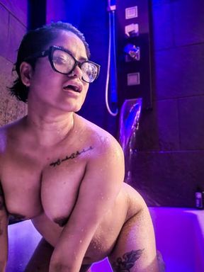 LED Bath Play