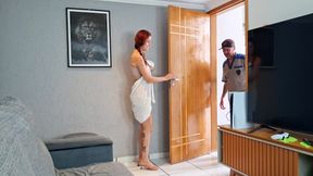 Maintenance worker is teased by the housewife in panties!