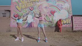 Yolandi's blazing hot music video: Die Antwoord