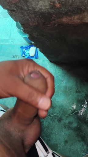 22-year-old boy with fist slapping style in Hindi   Clip 1