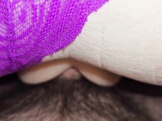 Cumming on her butt and sticking it back in