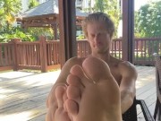 Feet worship for you goon