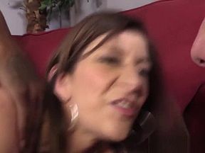 Cuckolding milf gets cum